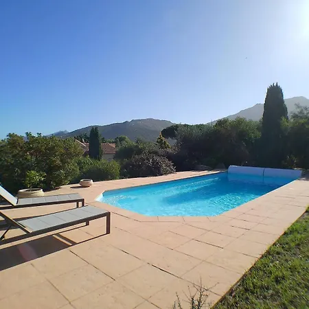 Villa Avec Piscine, à Quelques Minutes *