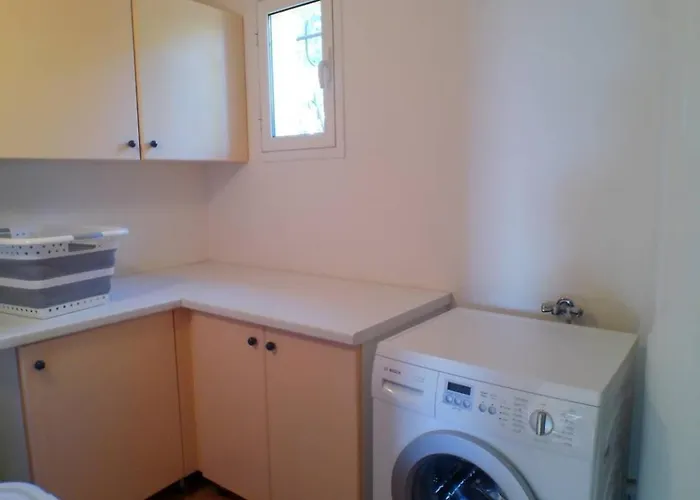 Avec Piscine, A Quelques Minutes Villa *